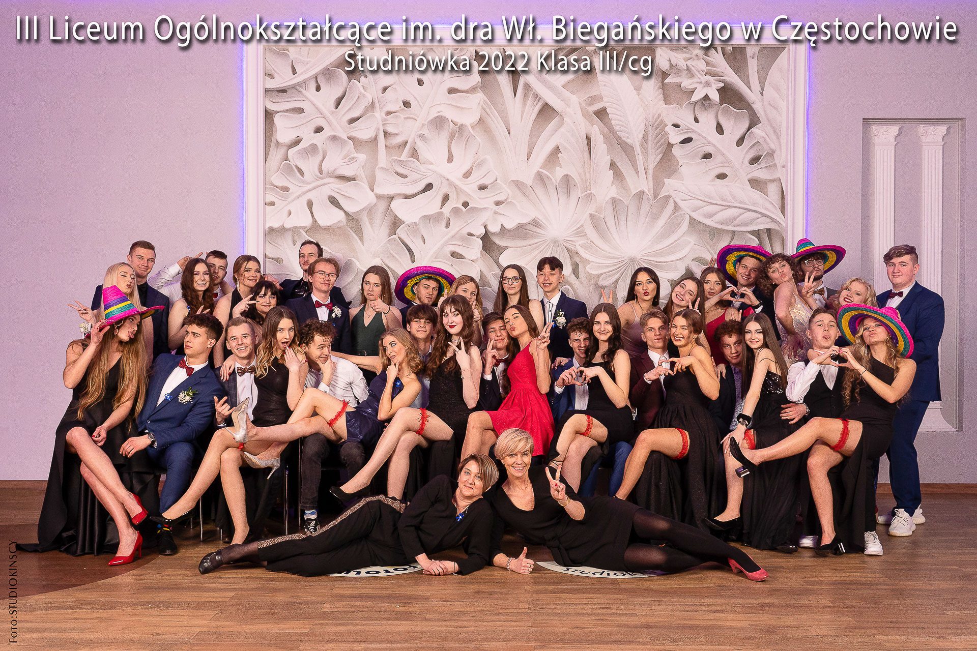 Fotograf na studniówkę w Częstochowie — jak wygląda ten wieczór